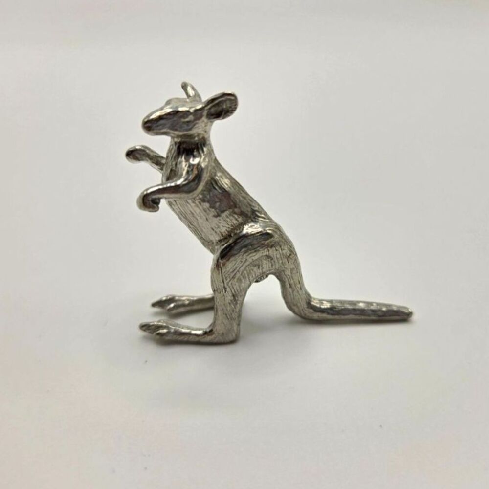 Vintage Solid Metal Kangaroo Miniature Figurine – 1.75 Inch Silver